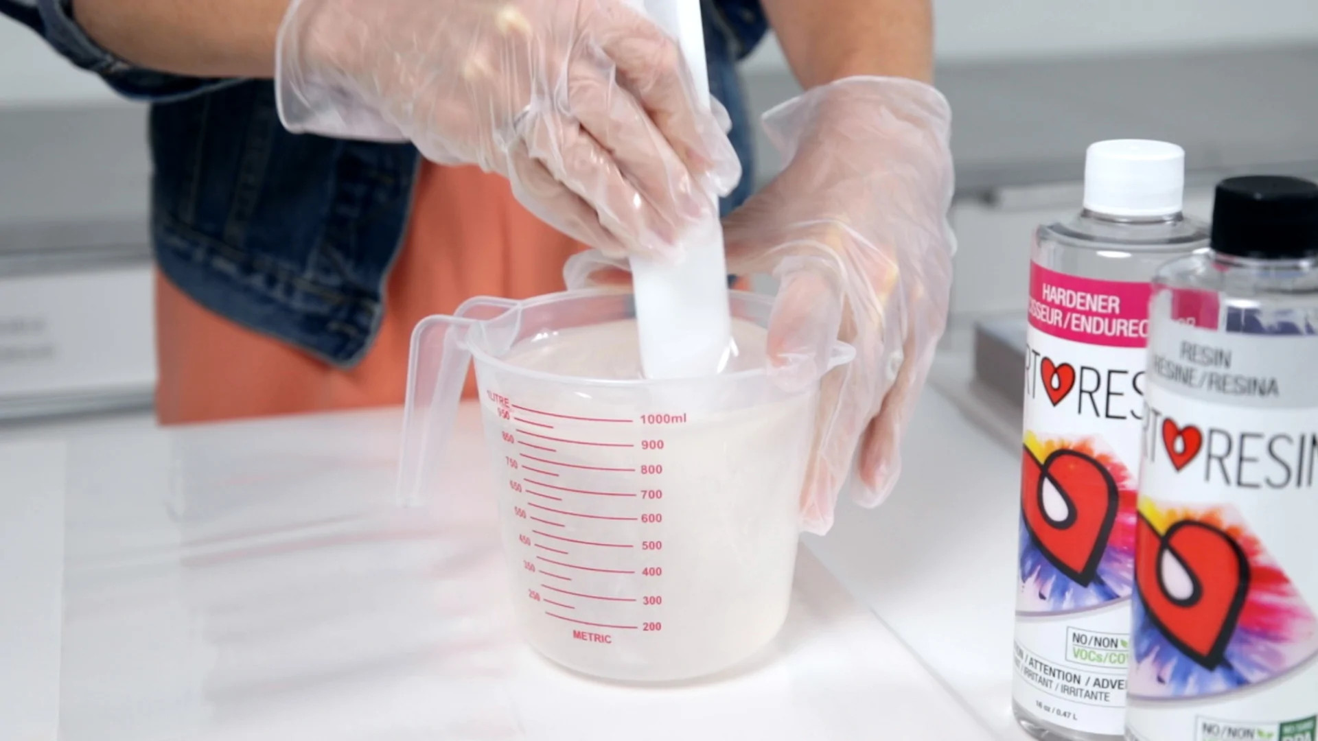 What will epoxy resin stick to