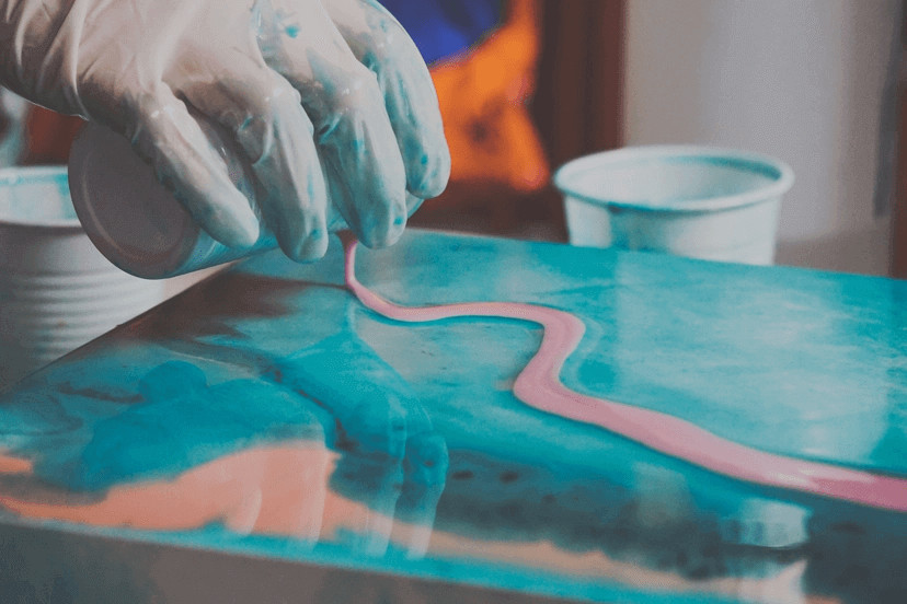 how to make resin shiny