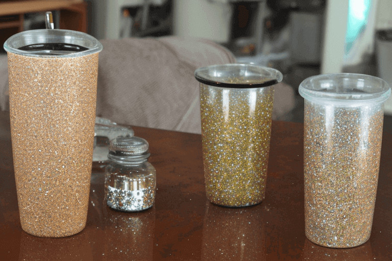 Can you add glitter to a tumbler after epoxy