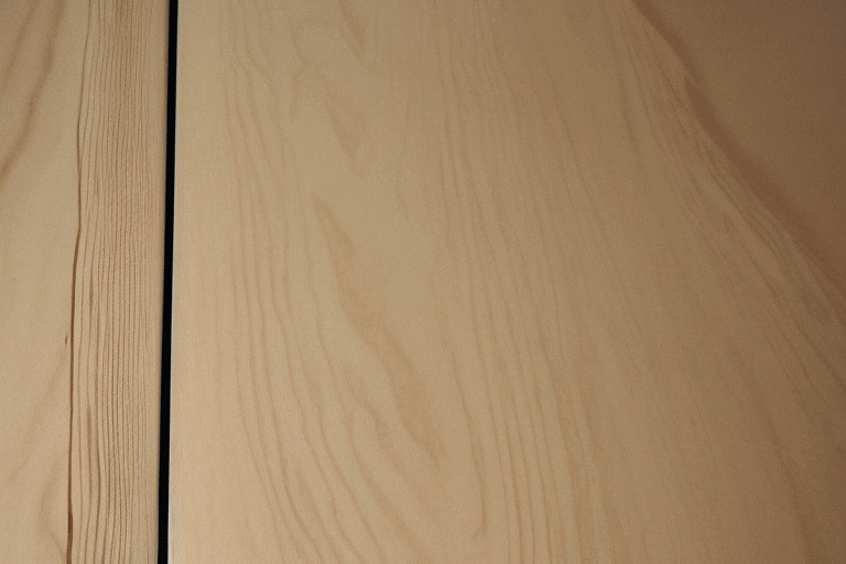 How do you epoxy over plywood?